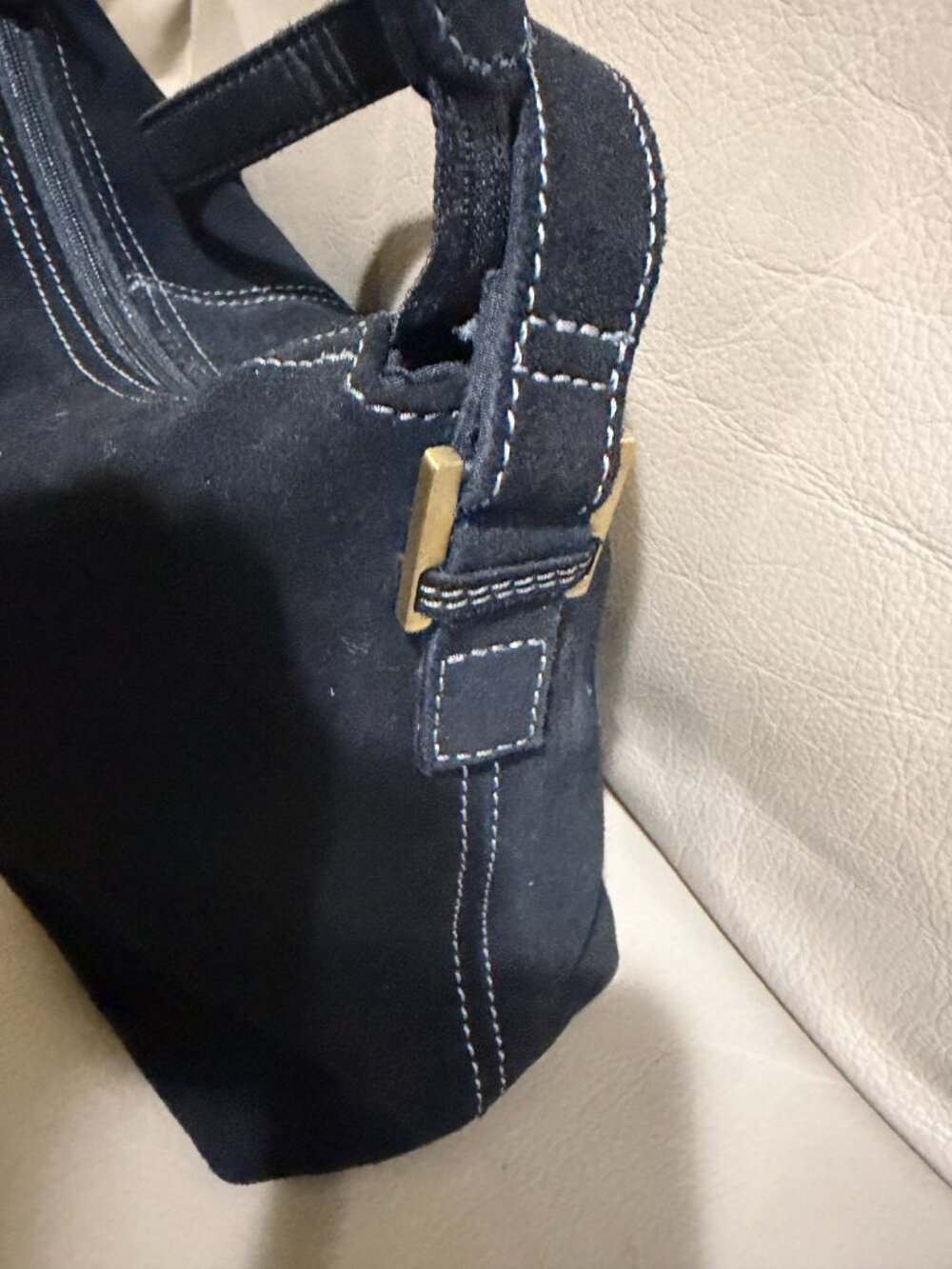 Liz Claiborne leather bag (Preowned) - Picture 8 of 14